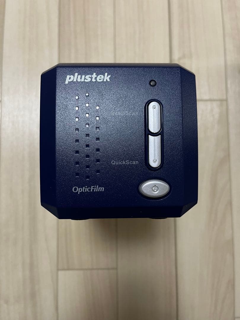 plustek OpticFilm 8100 フィルムスキャナー　35mm