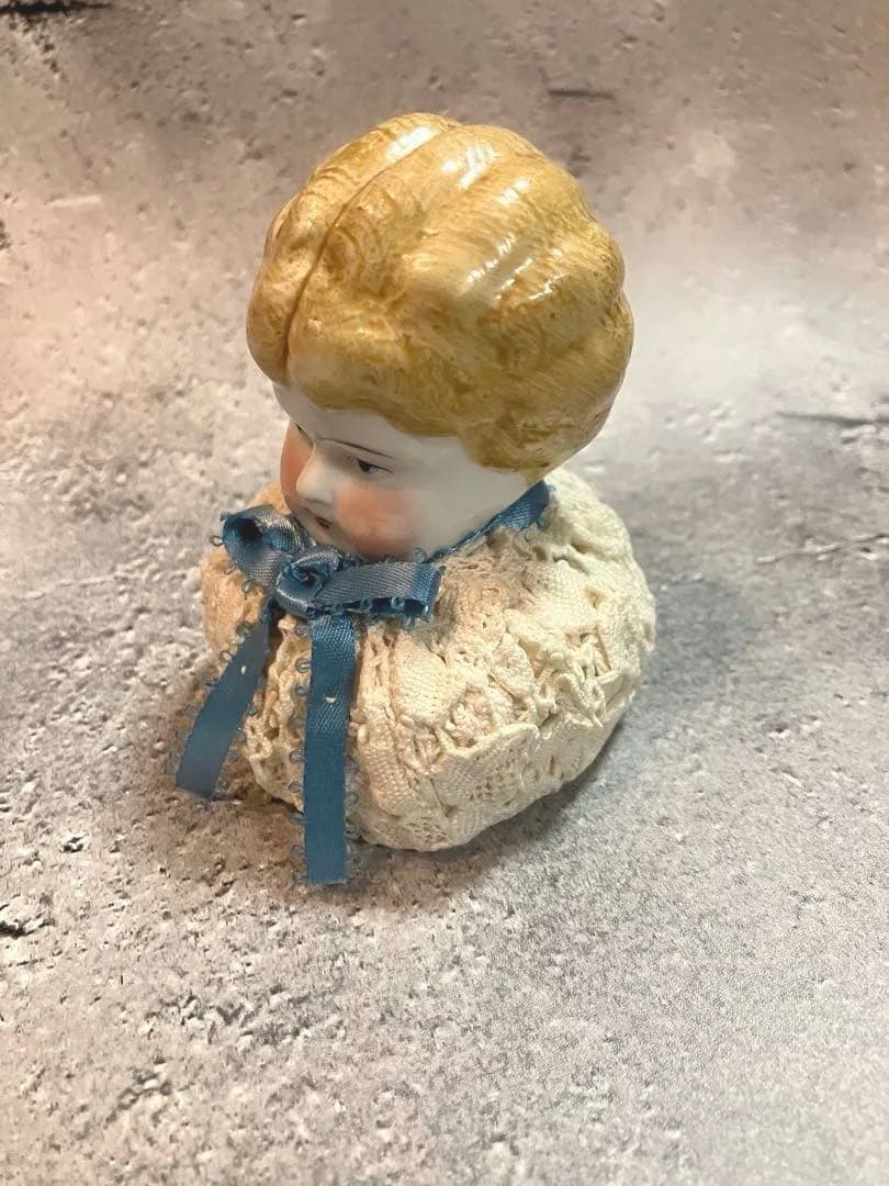 アンティーク　チャイナヘッドドール　素敵なアレンジ