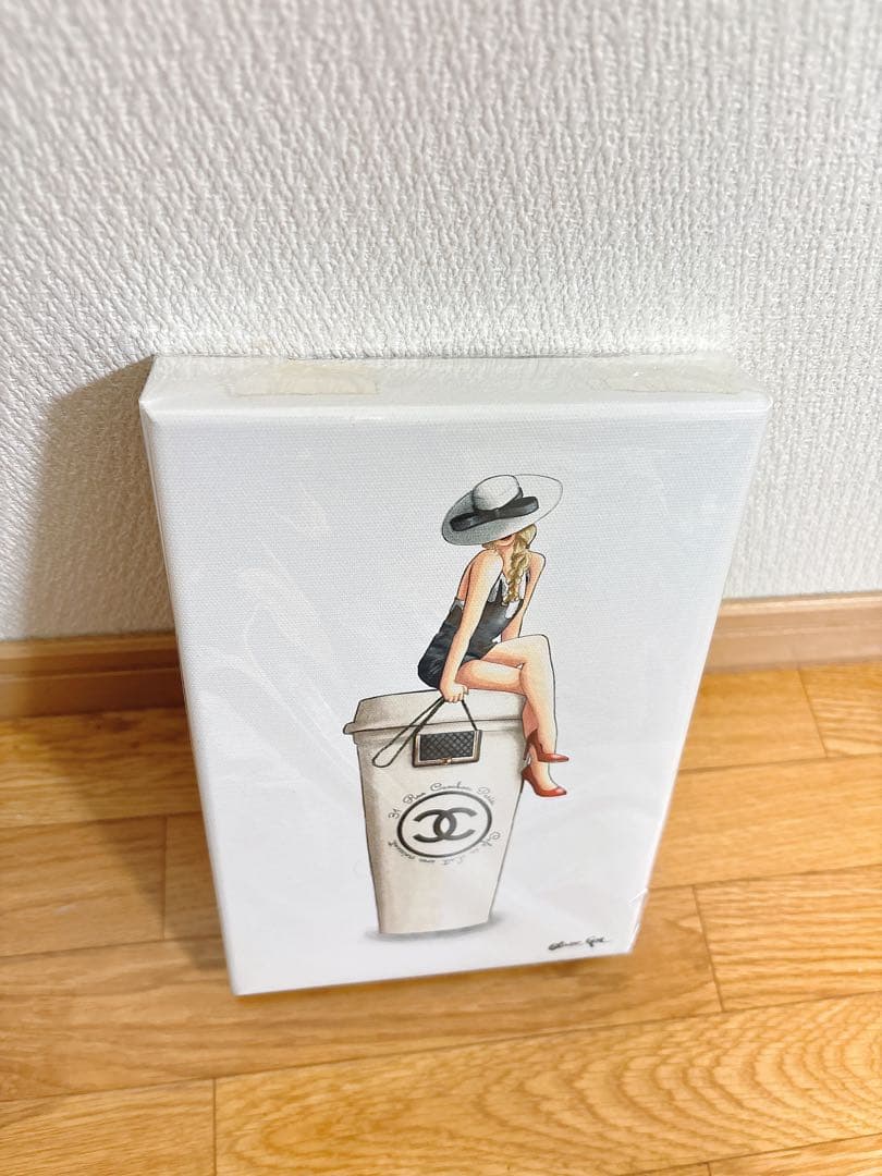 Oliver Galオリバーガル　CHANEL