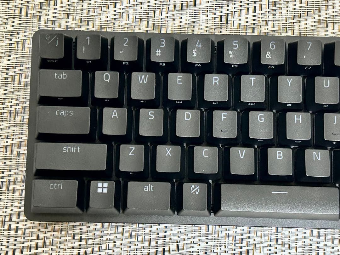 Razer Huntsman Mini JP 赤軸 元箱付 美品
