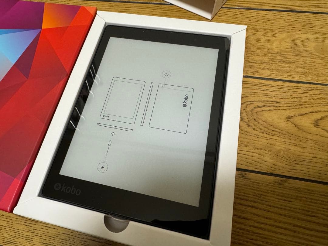 【未使用品】楽天kobo aura ONE 電子ブックリーダー