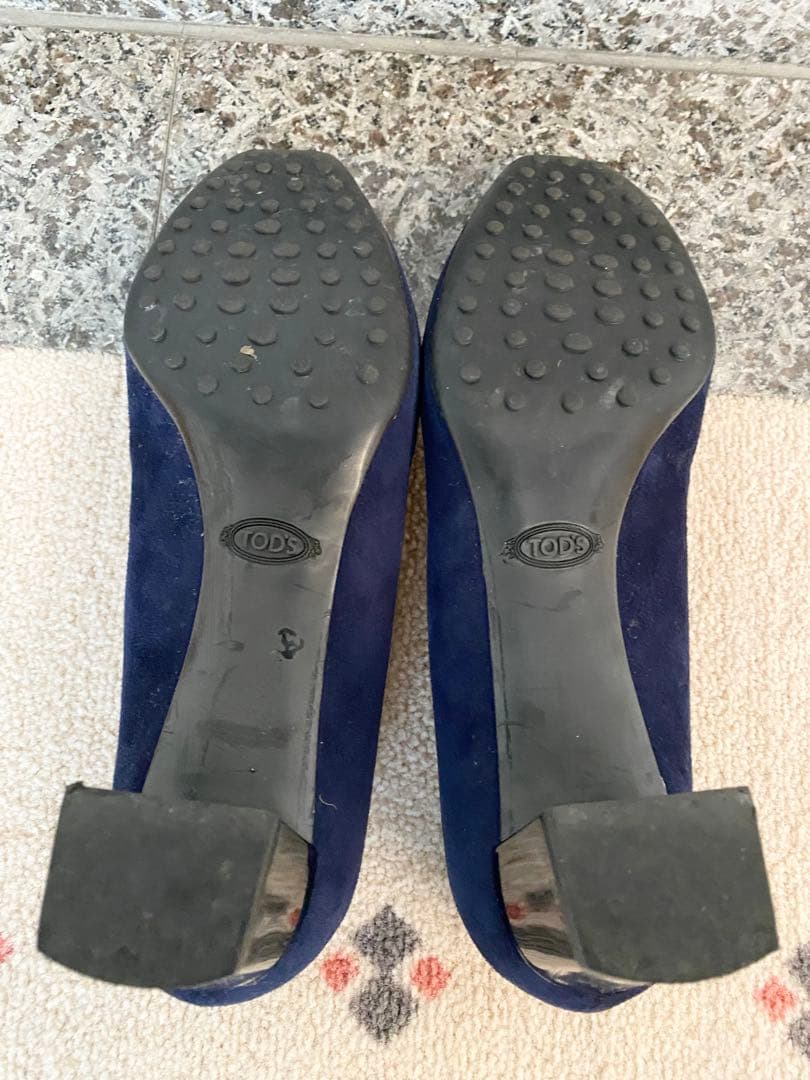 TOD'S ネイビースエード ローファー　36 金具つき