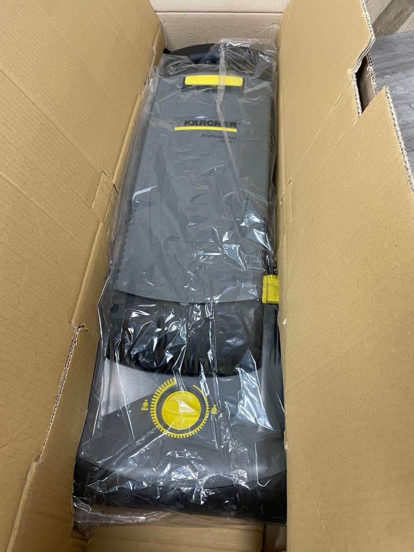 ケルヒャー バキュームクリーナー アップライトクリーナー CV30/1