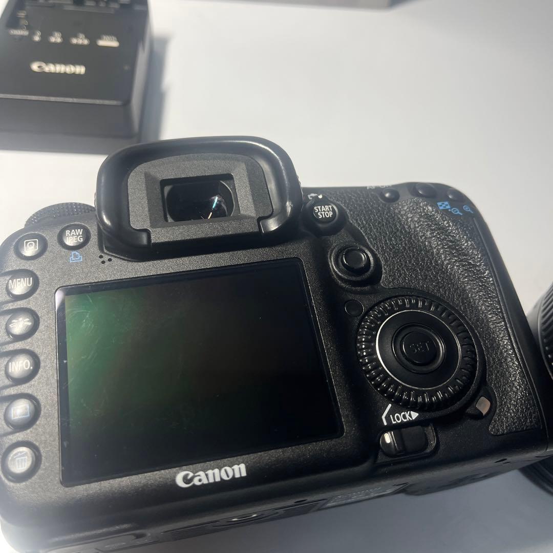 デジタルカメラ Canon EOS 7D EF-S 18-200mm 1:3.5-5.6 IS