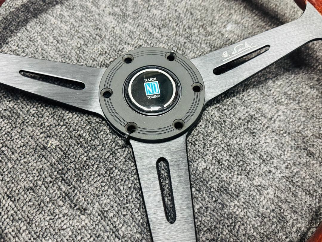 ナルディクラシック ウッドステアリング 14インチ