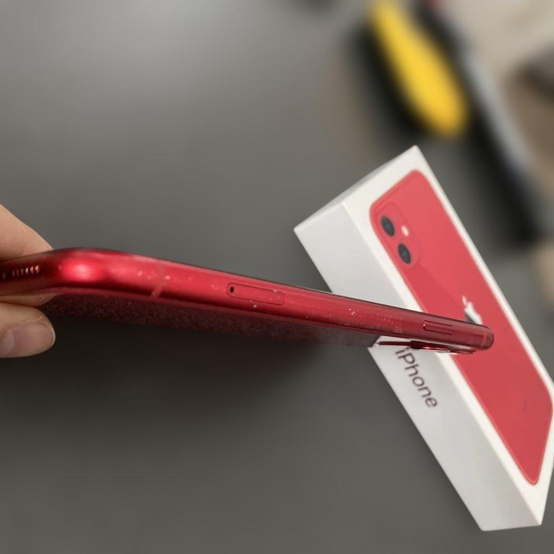 Apple iPhone 11 (PRODUCT(RED)) 128GB 箱付き