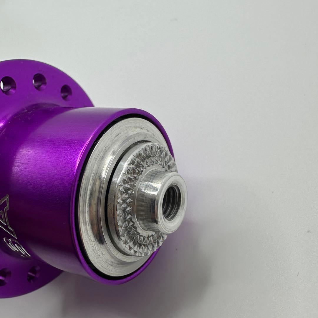 新品 WHITE INDUSTRIES T11 リアハブ 32H HG