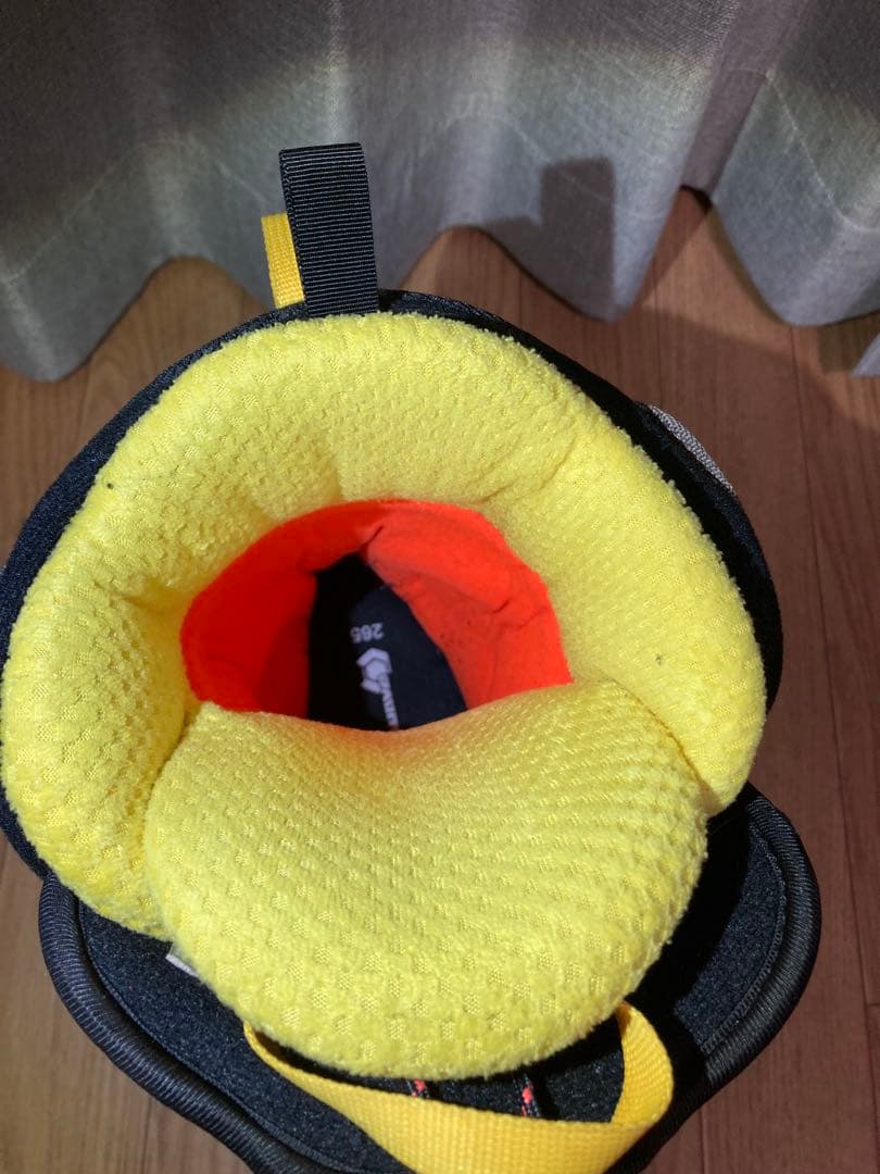 FREEDOM スノーボードブーツ ブラウン/イエロー