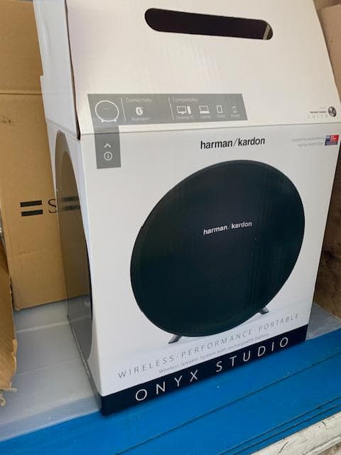 ★harman/kardon ONYX STUDIO スピーカー美品★