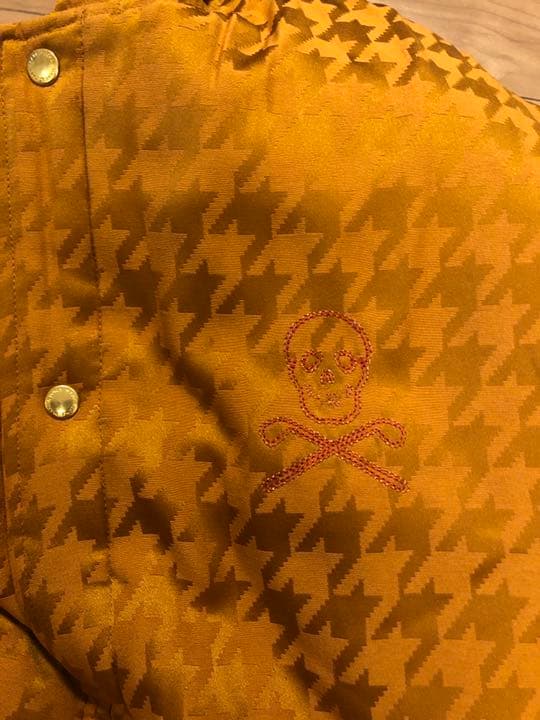 マークアンドロナ コート