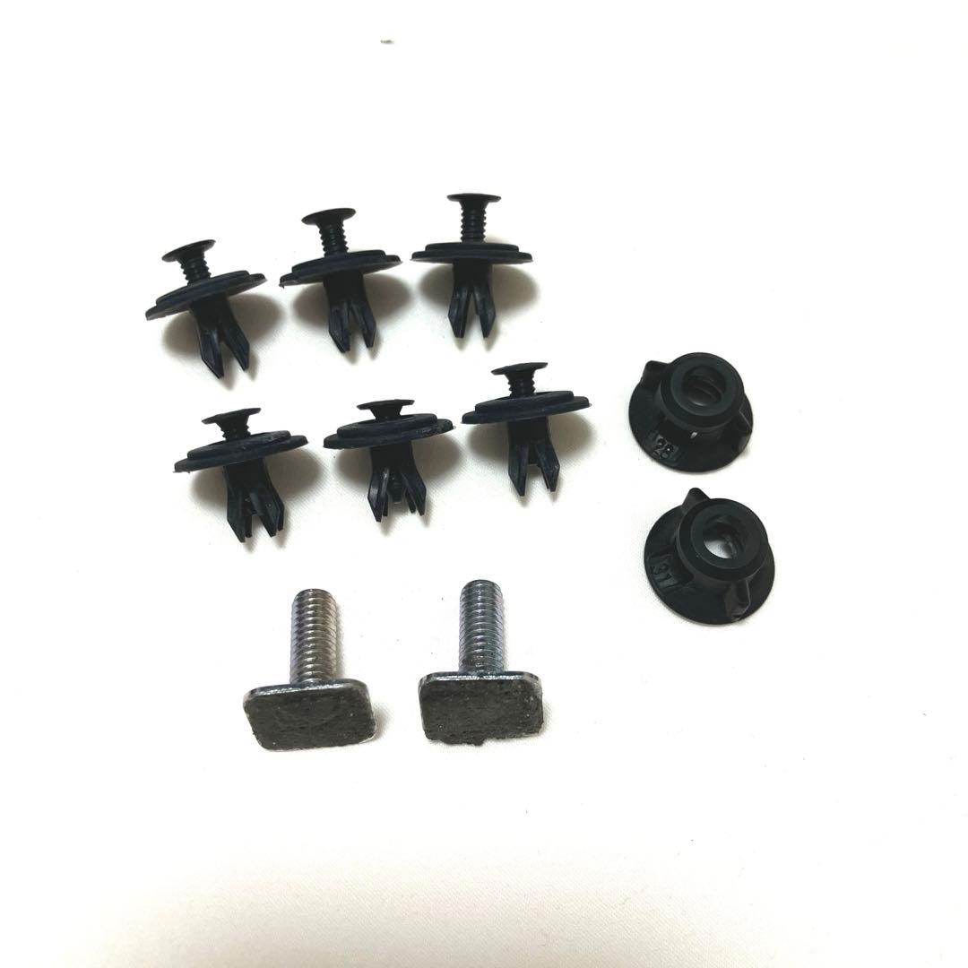 [ジャンク品]LEXUS IS300hフロントスポイラ(純正品)