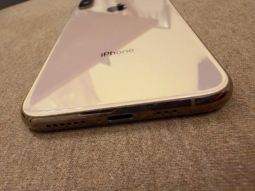 iPhoneXS 256G ゴールド　SIMロック解除済み