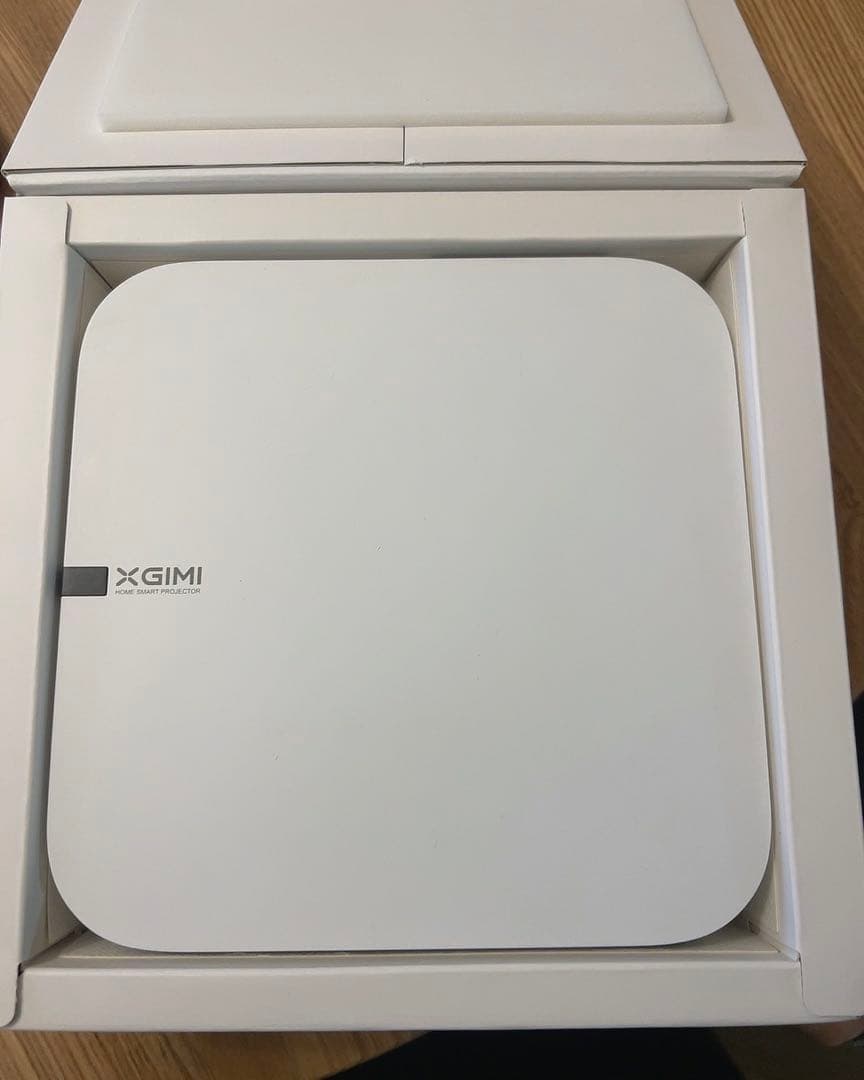 XGIMI Elfin 1080P プロジェクター 本体