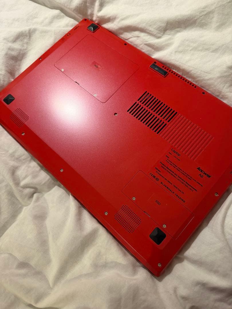Laptop 超薄型 定価54955円 超お得！早い者勝ち！PC 赤