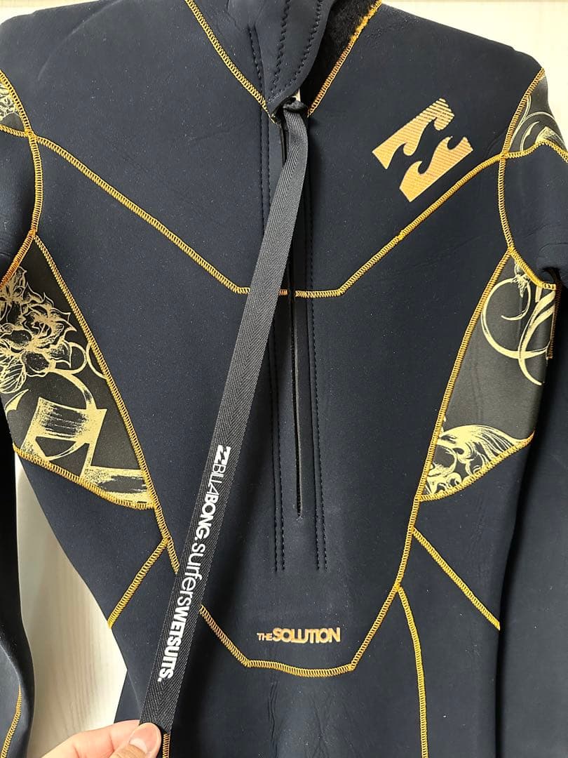 Billabong ビラボン　ウェットスーツ　ブラックゴールド