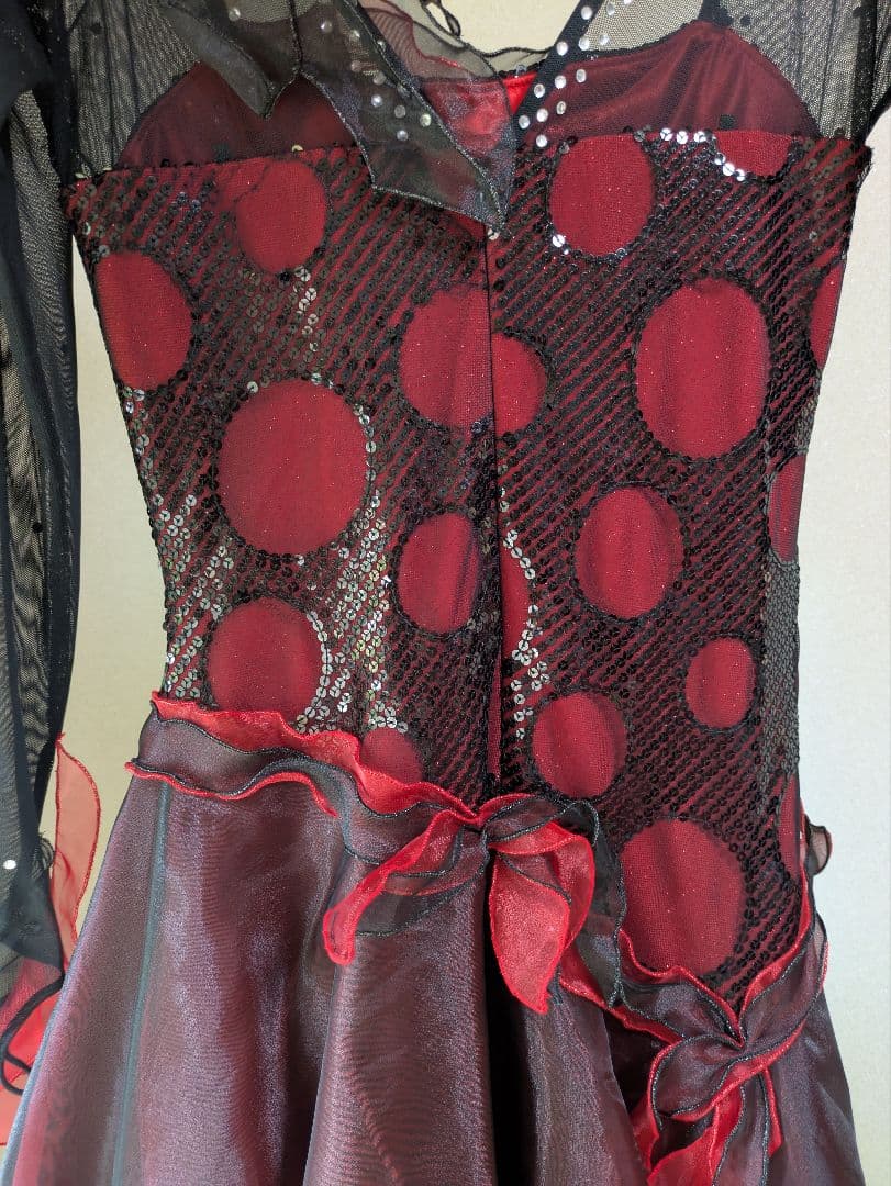 社交ダンス ドレス 黒 赤 スタンダード