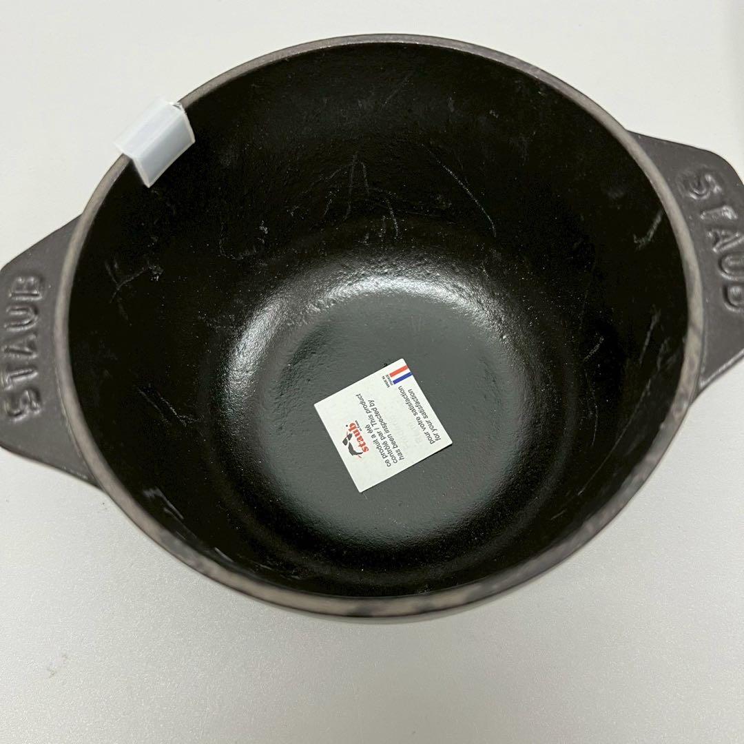 未使用 自宅保管 staub ストウブ ラ ココット デ ゴハン 12cm