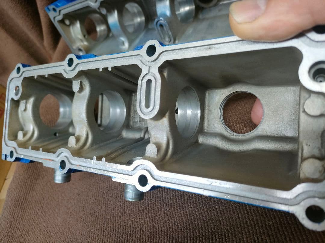 カプチーノ　F6Aツインカム　純正　ヘッドカバー　カムホルター　カムシャフト付き