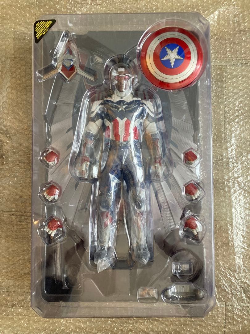 ホットトイズ　キャプテンアメリカ　サム・ウィルソン
