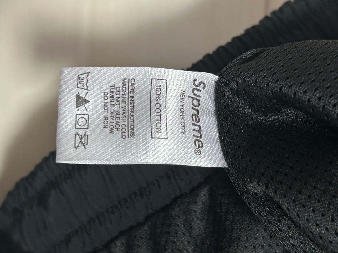 ジャケット・アウター supreme umbro track pant black