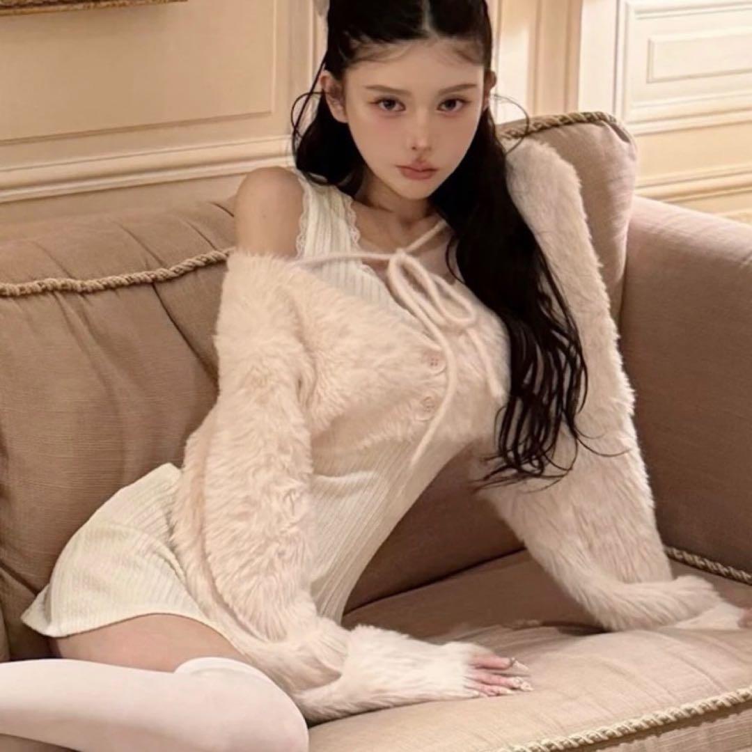 新品未開封　ダーリッチ　ケーブルニットソーセットミニワンピースdarich F