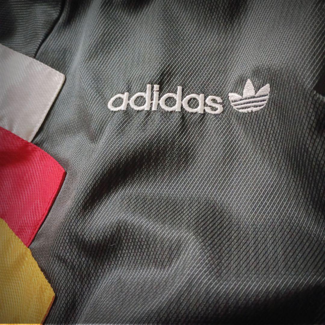 当時物☆90sアディダスナイロンジャケット デサント 刺繍ロゴ ワイド 短丈