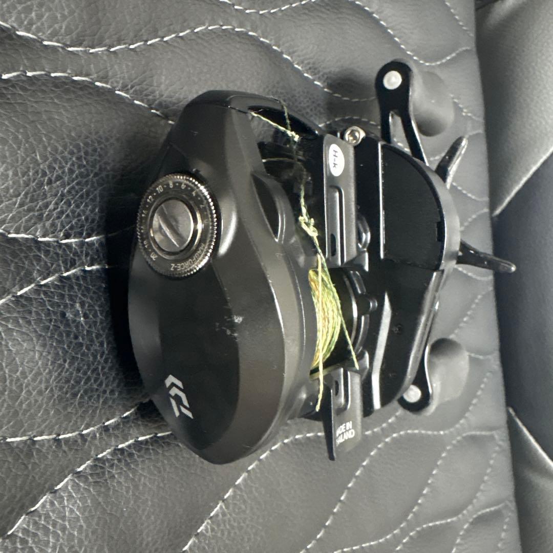 タトゥーラ TW 80H ベイトリール