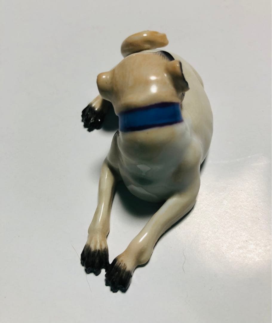 マイセン　パグ　フィギュリン