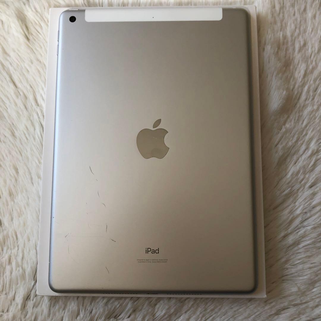 【早い者勝ち！】iPad 第8世代 128GB SIMフリー 【すぐ発送】