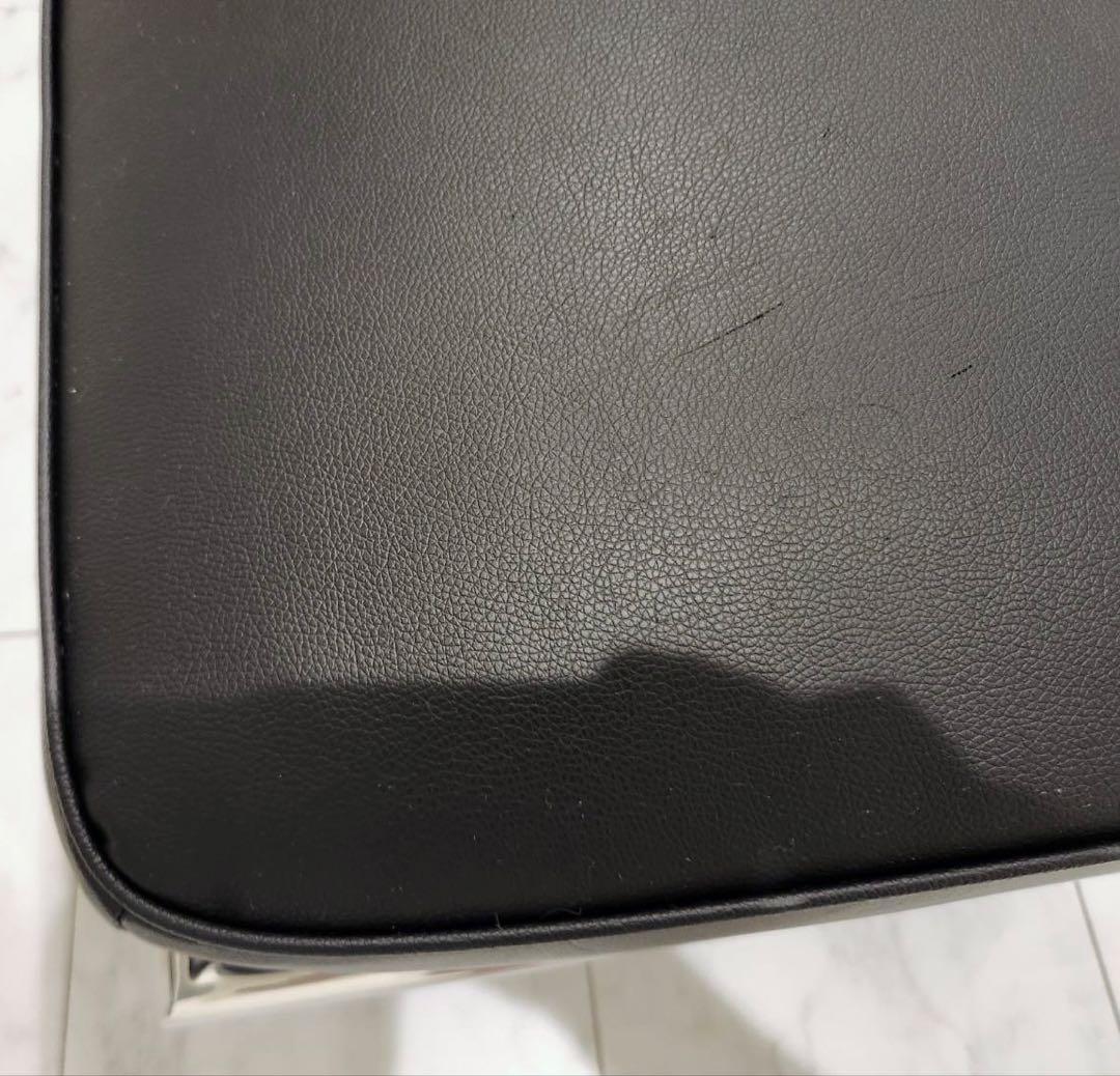 リプロダクトLe Corbusierル・コルビュジエ　LC2 オットマン　単体