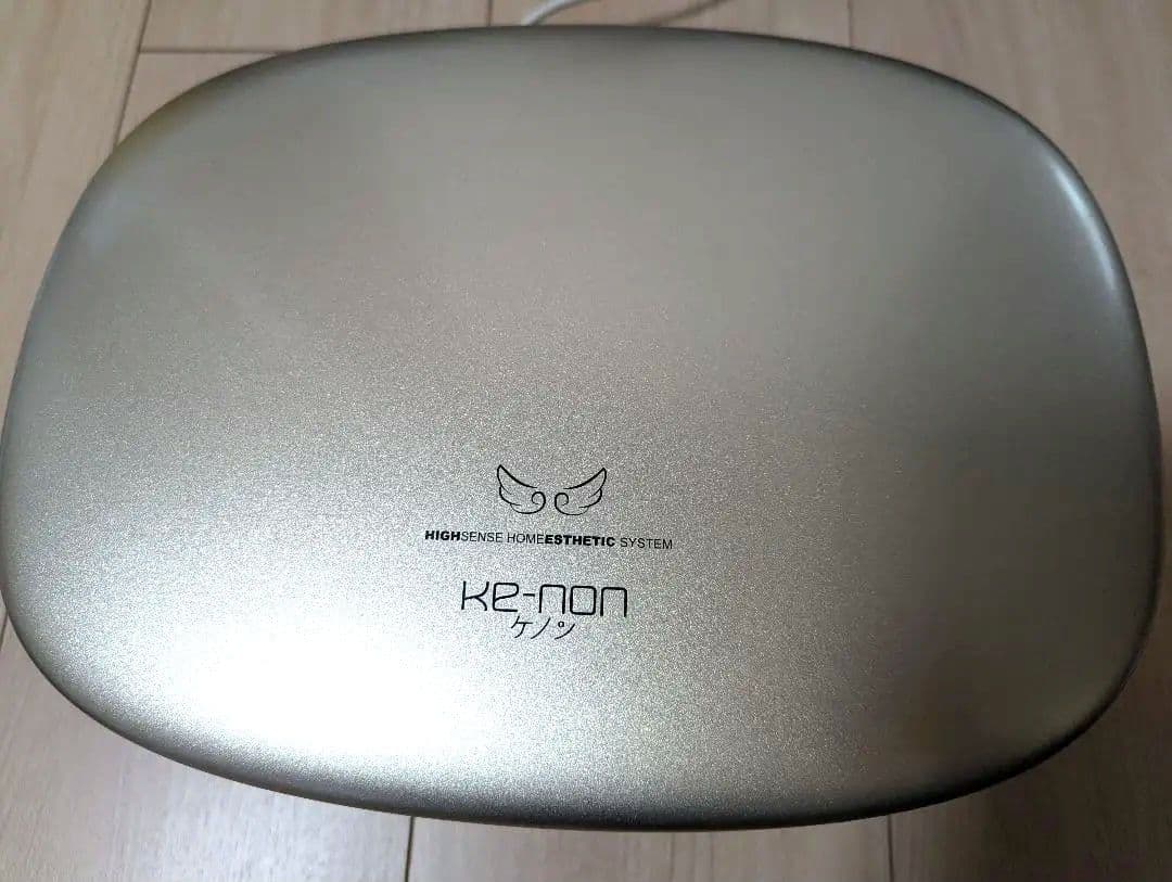 ケノン8.0　眉毛脱毛器付き　カートリッジ4つ