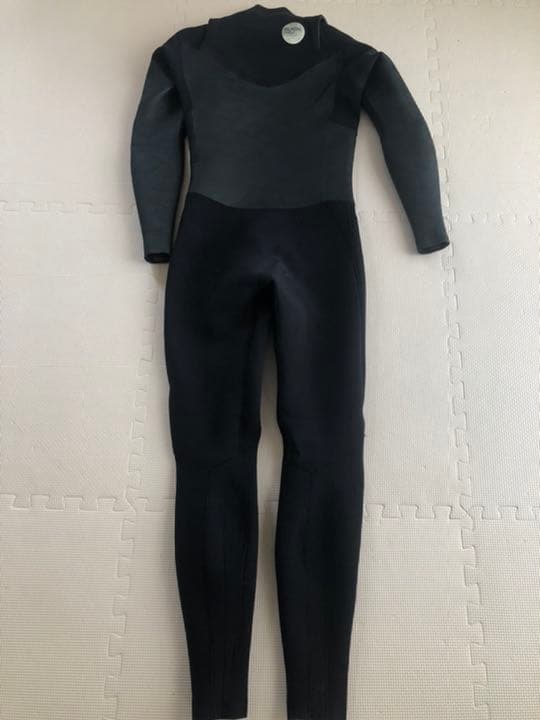 ウェットスーツ　3ミリ
