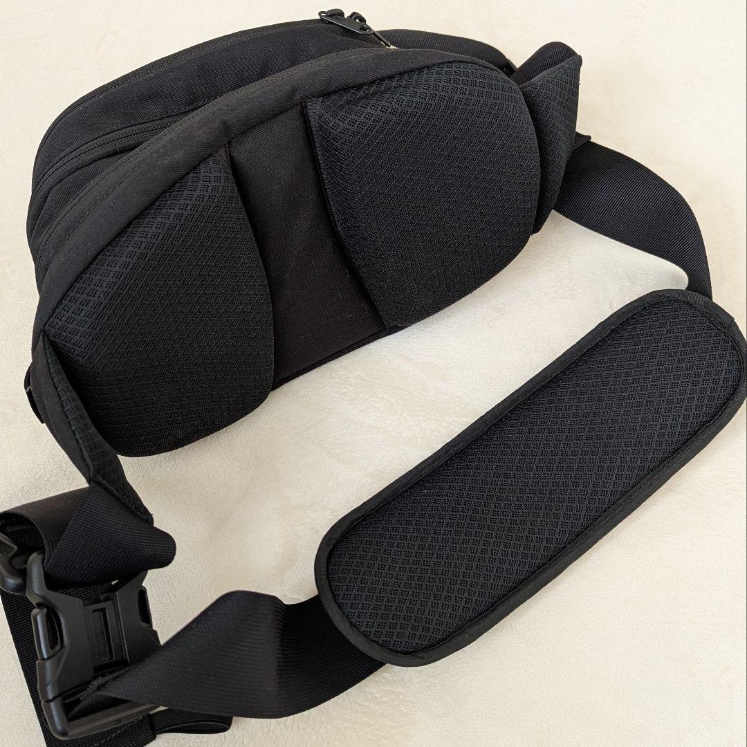 Hugoo ハグー 抱っこ紐 ヒップシート ブラック