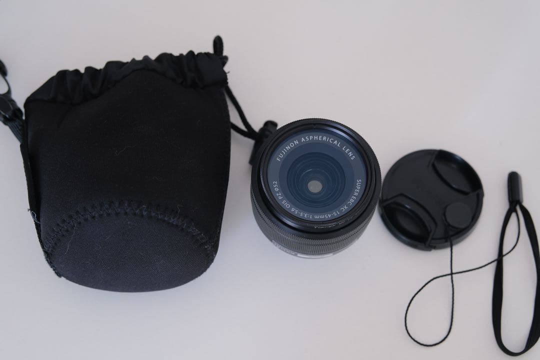 富士フイルム 交換レンXC15-45 ブラック