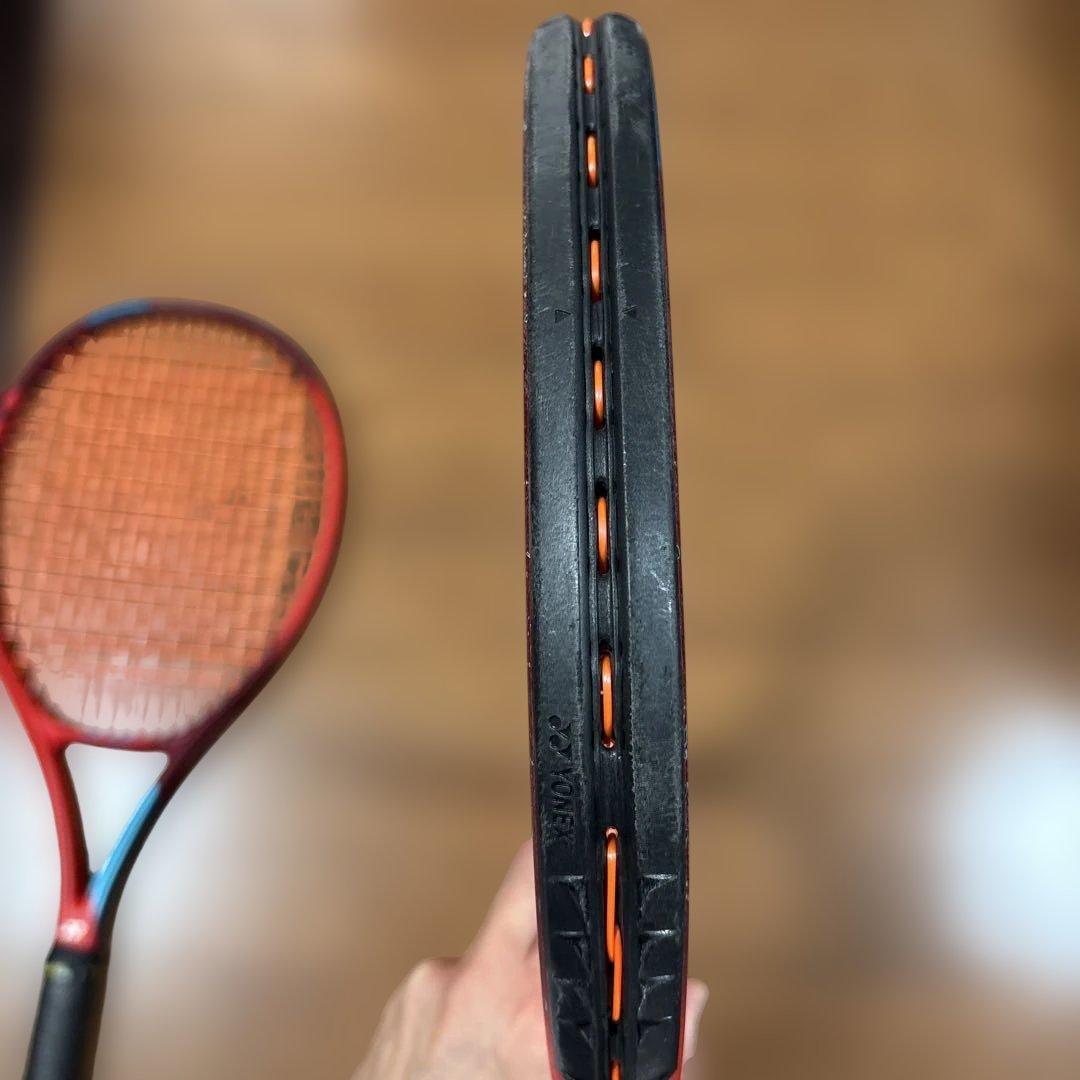 YONEX VCORE 100 テニスラケット　2本セット