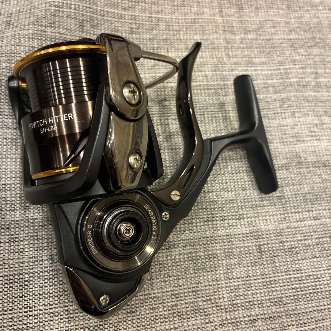 ダイワ　SWITCH HITTER SH-LBD スピニングリール