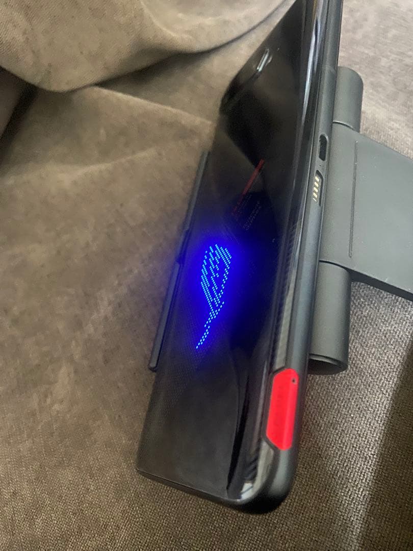 ROG Phone 5 ゲーミングスマートフォン 本体　訳あり