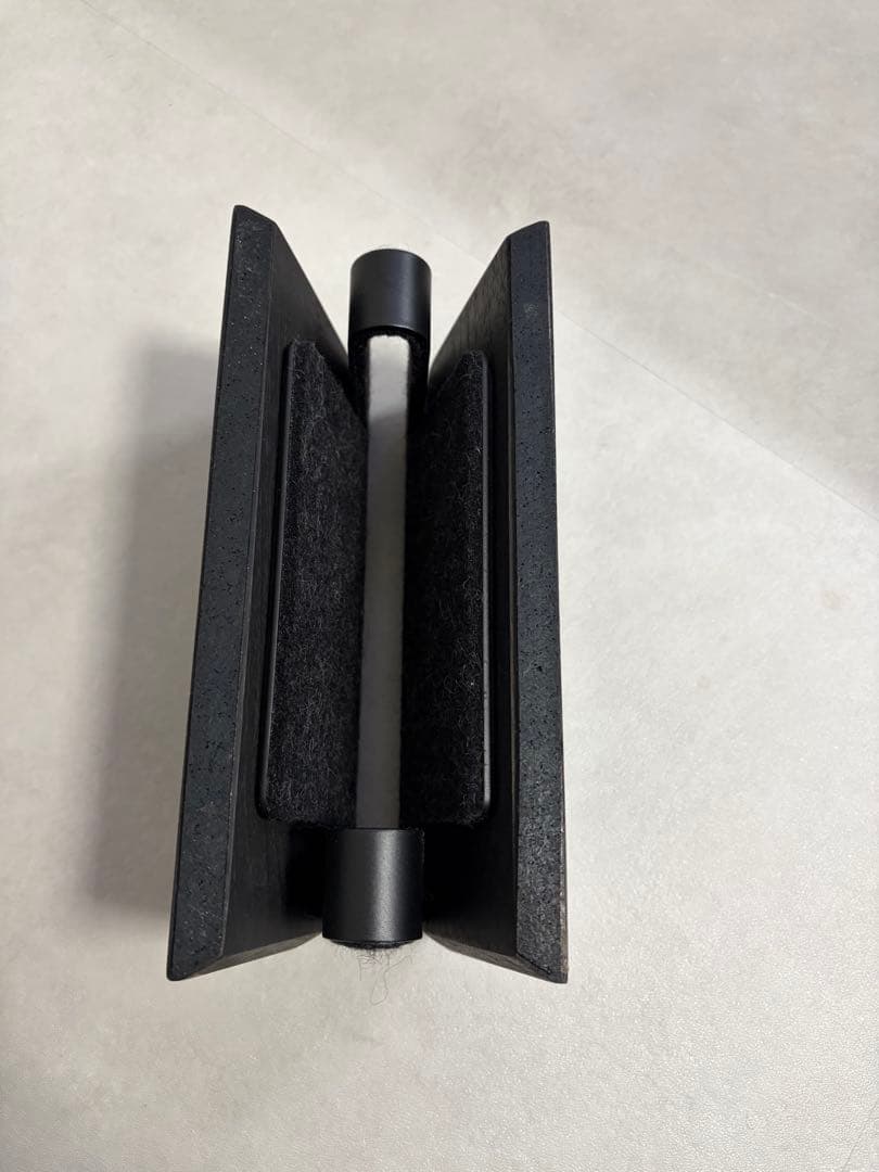 Grovemade wood MacBook Dock ブラック