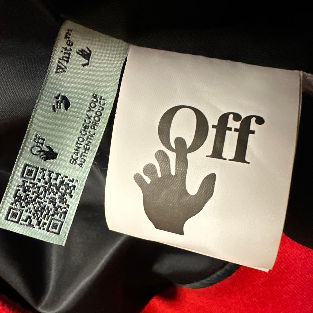 Off-White Chicago Bulls スタジャン