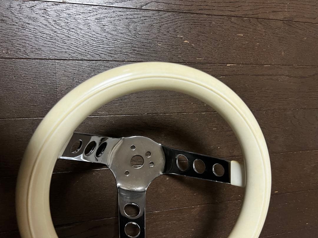 当時物ムーンアイズ　グラントステアリング　ホワイト　ジャンク　250mm