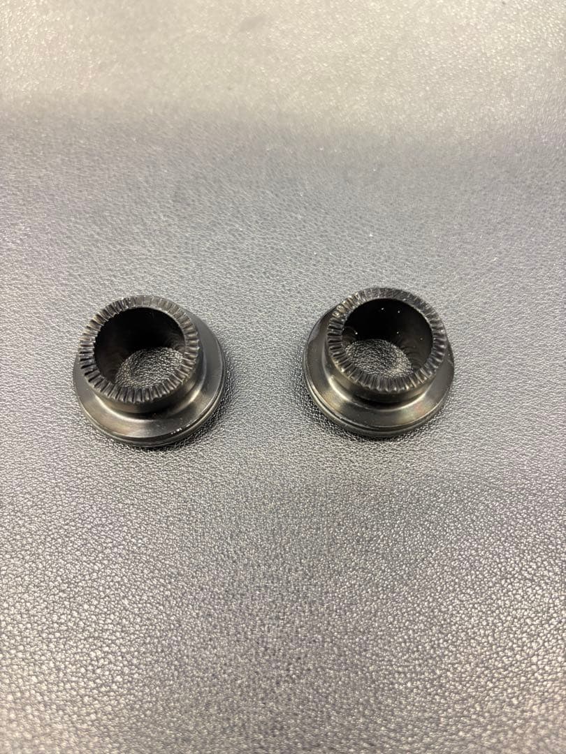 super73r/rx DNMフロントベアリングキャップ