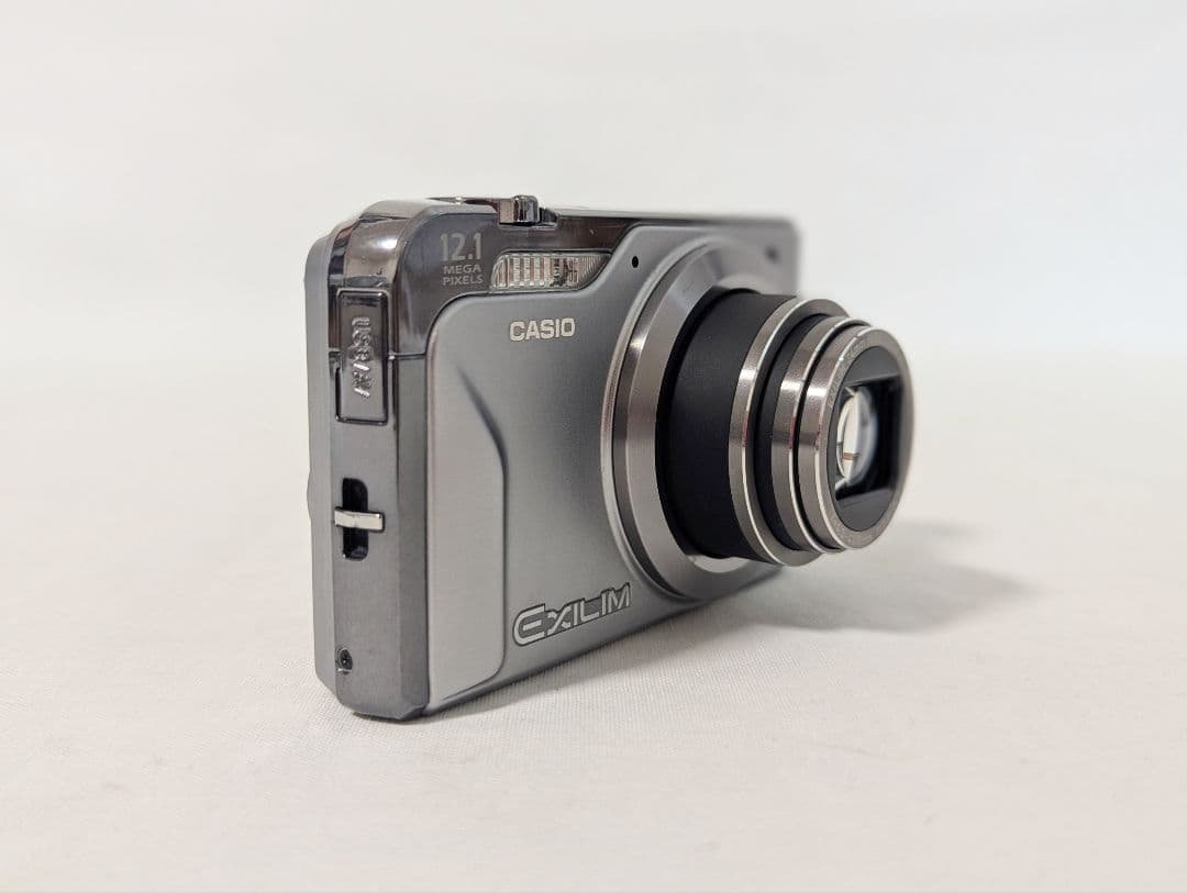 CASIO EXILM EX-H10 コンパクトデジタルカメラ シルバー