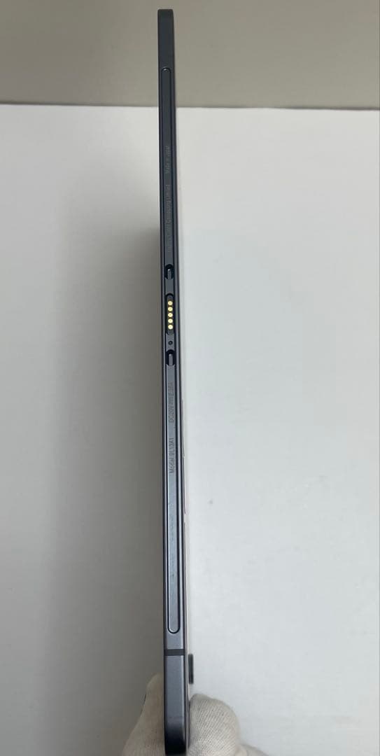 Fujitsu FMV LOOX 75/G タブレットPC i5 12世代