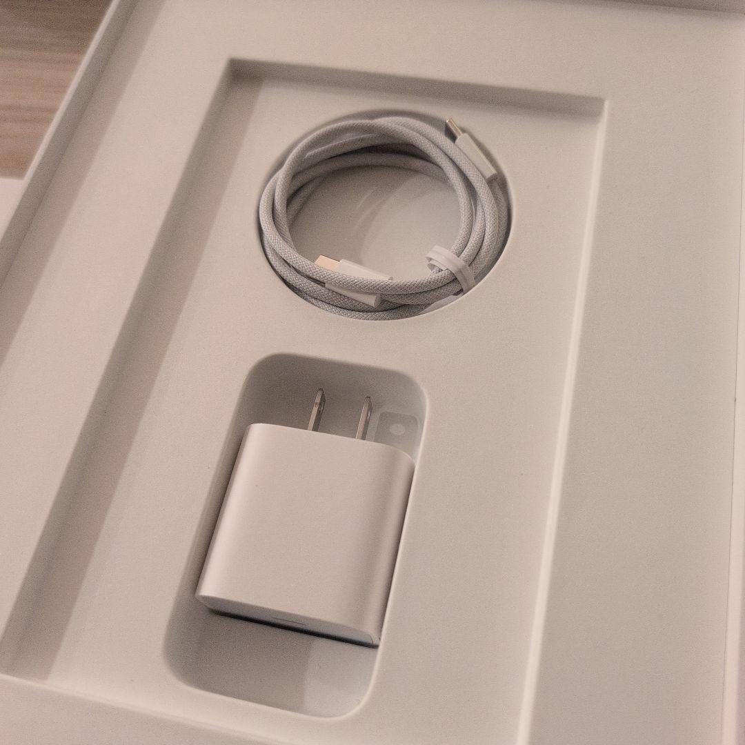 Apple iPad A16 第11世代 128gb 本体 ブルー 箱付き