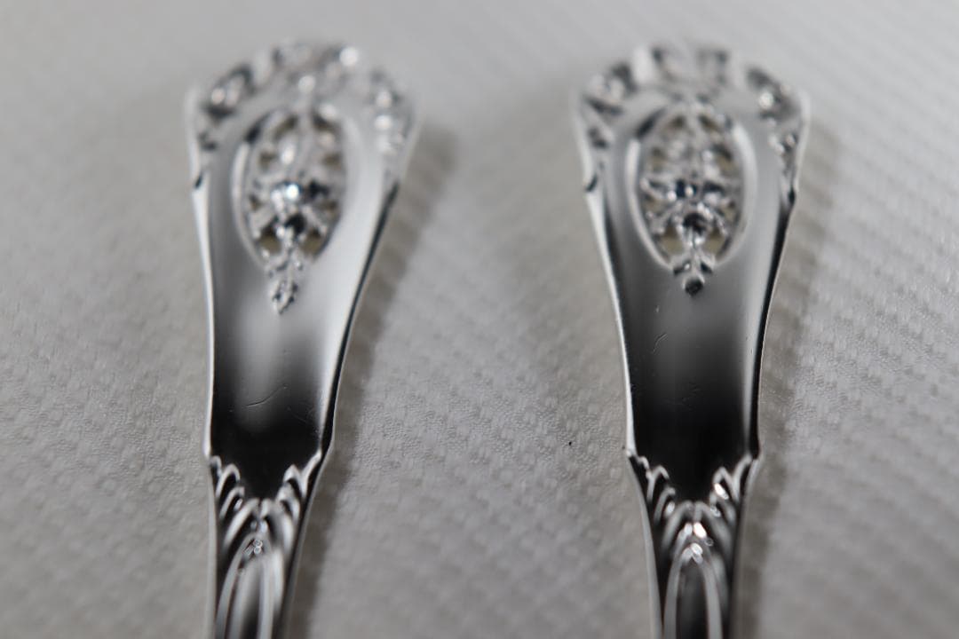 アメリカ■ウォレス■デザートフォーク２本組■非常に優雅なローズポイント・パターン