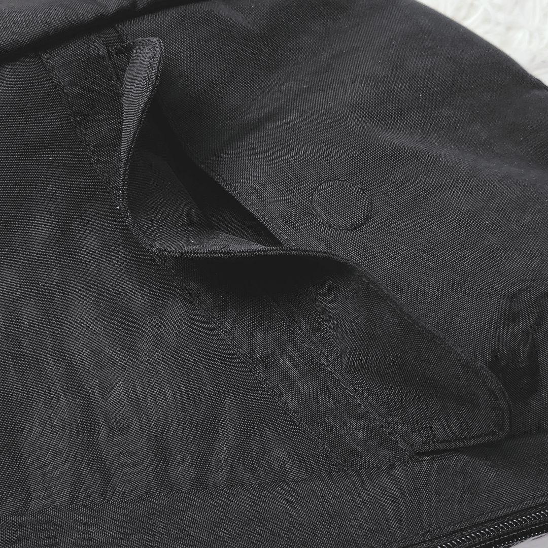 新品タグ付き✨ヘルシーバックバッグ　テクスチャードナイロン Sサイズ ブラック