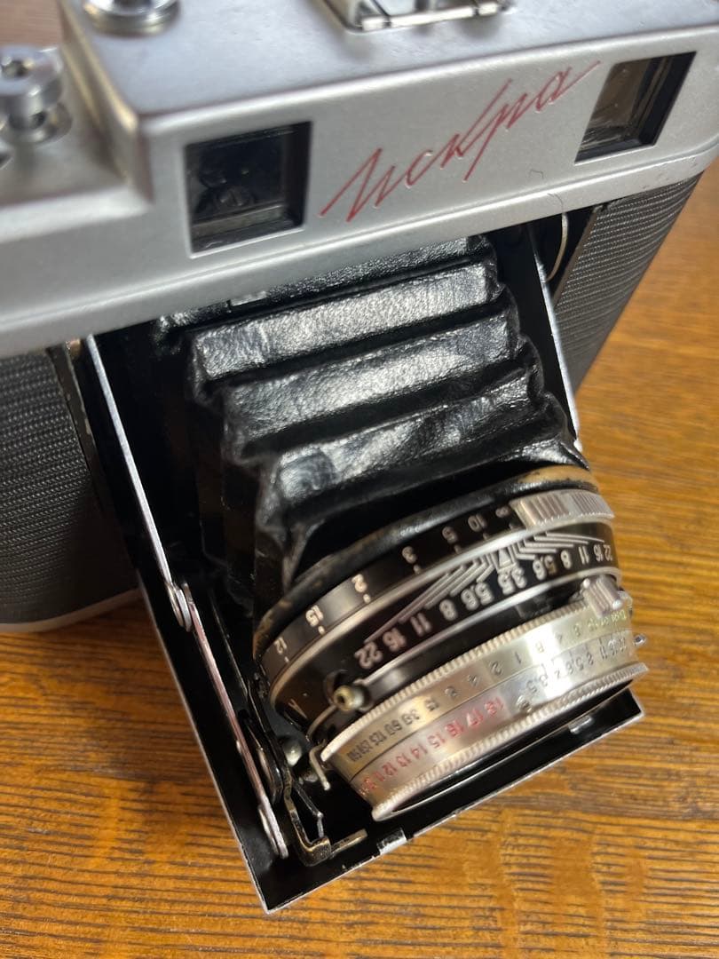 KMZ ISKRA フィルムカメラ　旧ソ連製 動作未確認