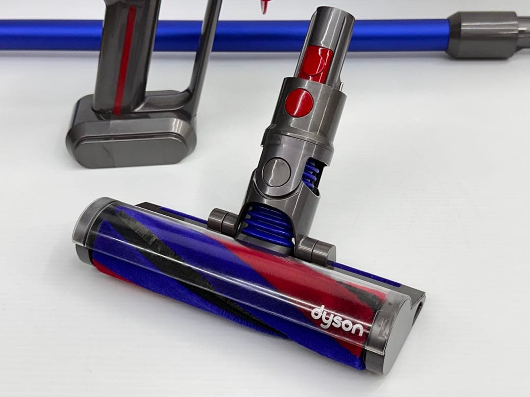 中古　美品　ダイソン　掃除機　SV21 本体　ヘッド　パイプ　純正バッテリー付き