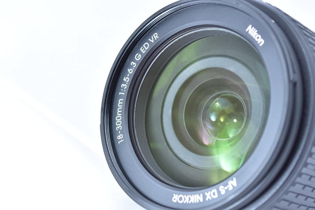 Nikon ニコン AF-S 18-300mm F3.5-6.3 G ED VR