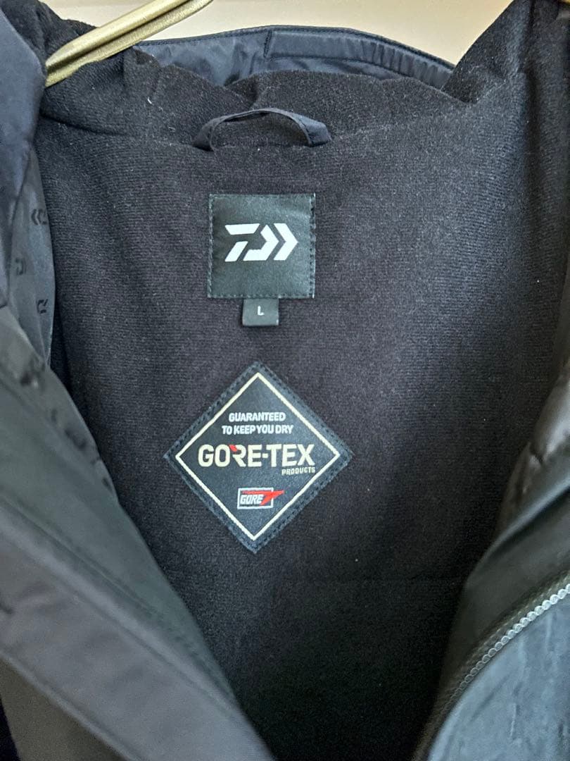 ダイワ DW-1925 (ブラック／L) ゴアテックス (防寒着) 上着のみ